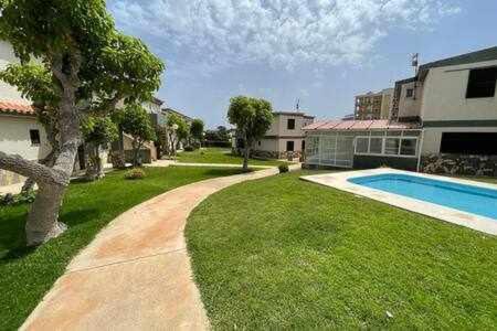 Forcat Apartamento Bajo Con Jardin Y Piscina Ciutadella  Exterior photo